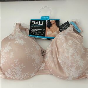 Bali Women's Natural Shaping T-Shirt Bra - Cream